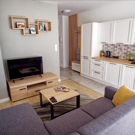 Przytulny Apartament Z Ogrodkiem W Doskonalej Lokalizacji Fair Rentals 브로츠와프 외부 사진